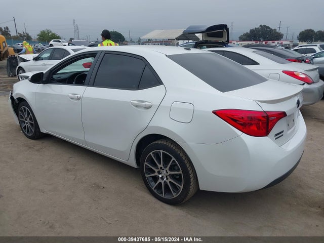 Toyota Corolla Se Special Edition 2017 5YFBURHE9HP589990 Image 3