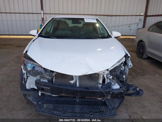 Toyota COROLLA LE 2018 2T1BURHEXJC083414 Image 13