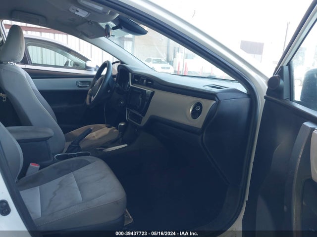Toyota COROLLA LE 2018 2T1BURHEXJC083414 Image 5