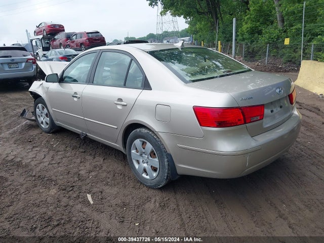 2010 Hyundai Sonata Gls მანქანა იყიდება აუქციონზე, vin: 5NPET4AC5AH643395, აუქციონის ნომერი: 39437726