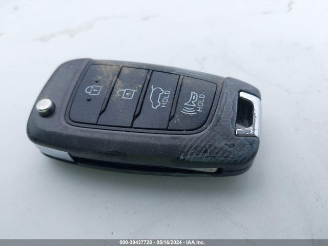 Hyundai ELANTRA GT 2018 KMHH35LEXJU034807 Image 11