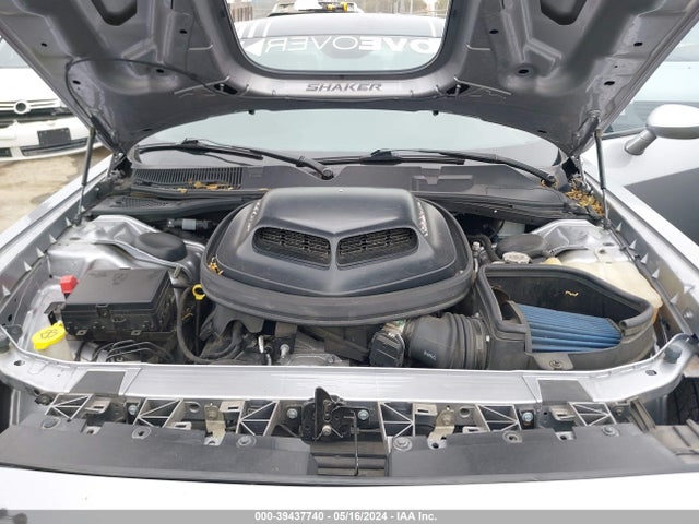 Dodge Challenger 392 Hemi Scat Pack Shaker 2017 2C3CDZFJ1HH666415 Image 10