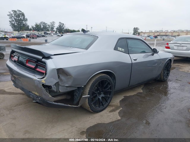 Dodge Challenger 392 Hemi Scat Pack Shaker 2017 2C3CDZFJ1HH666415 Image 4