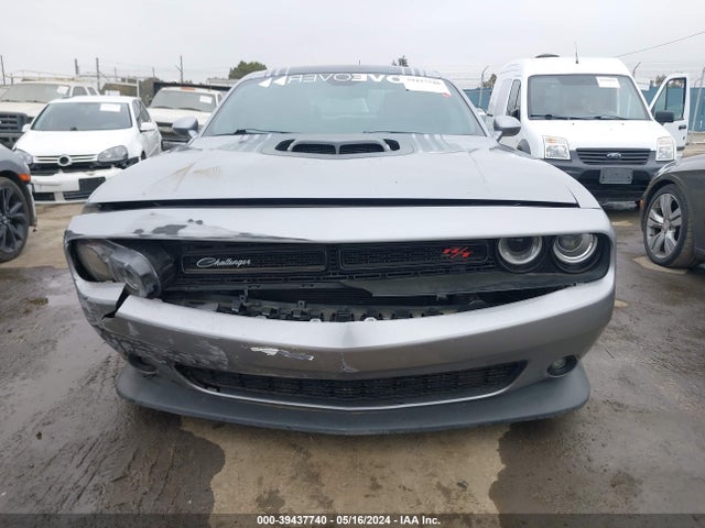 Dodge Challenger 392 Hemi Scat Pack Shaker 2017 2C3CDZFJ1HH666415 Image 6