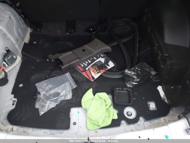 5NMS2CAD9KH134322 Hyundai Santa Fe Se
