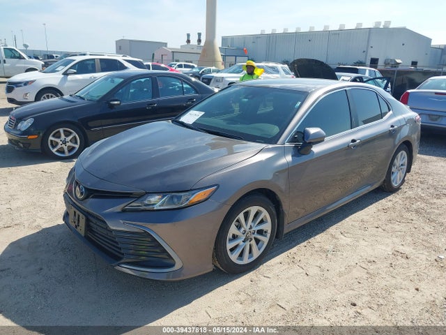 Toyota CAMRY LE 2024 4T1C11AKXRU892811 Image 6