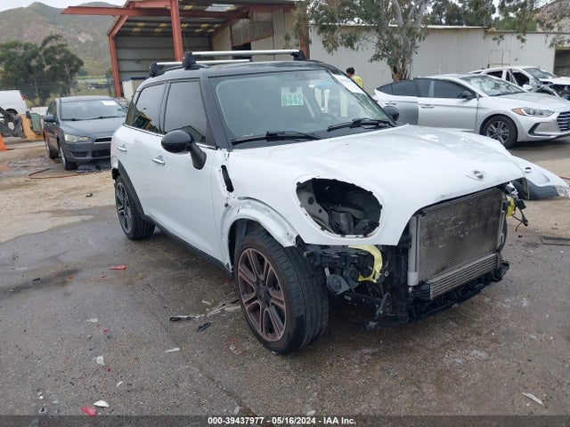 2015 MINI COUNTRYMAN WMWZC3C53FWT03770 Photo 0