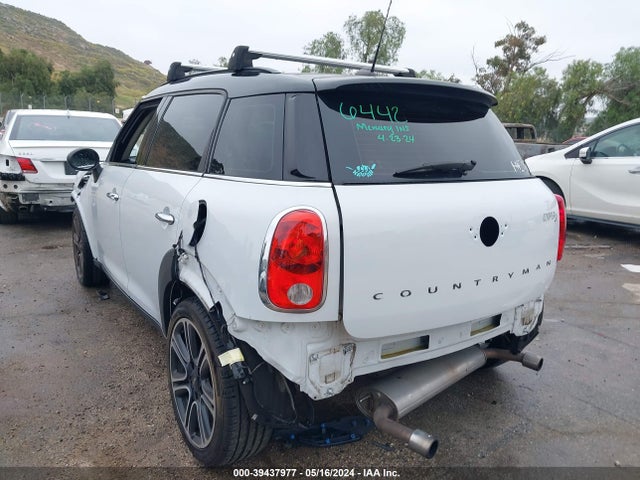 2015 MINI COUNTRYMAN WMWZC3C53FWT03770 Photo 2