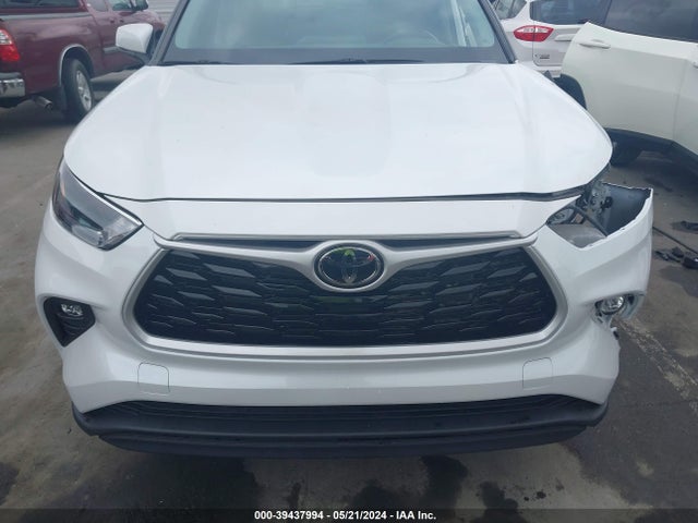 Toyota Highlander Xle 2022 5TDGZRBH0NS211893 Image 13
