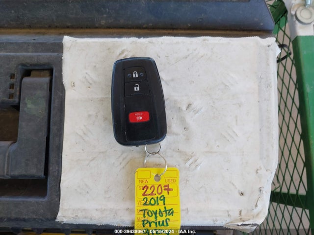 Toyota Prius Le 2019 JTDKARFU9K3082056 Image 11