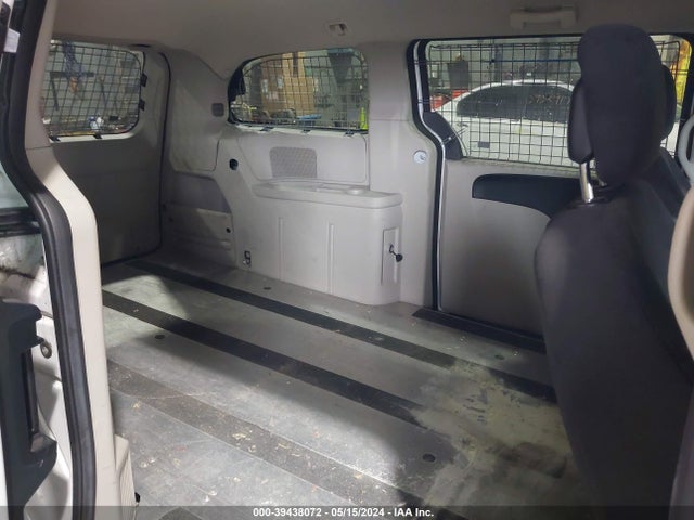 2C4RRGAG0ER465568 RAM Cargo Tradesman