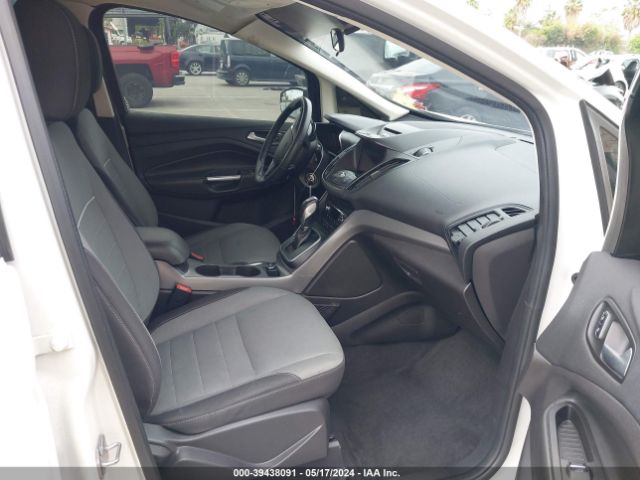 1FADP5AU2FL121007 Ford C-max Hybrid Se