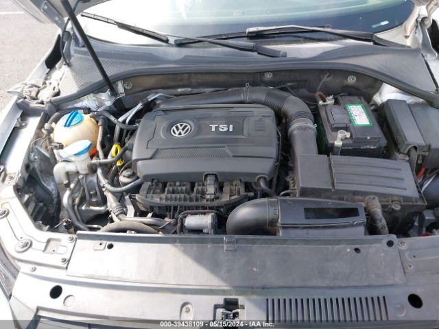 1VWAT7A39EC070483 Volkswagen Passat 1.8t Wolfsburg Edition