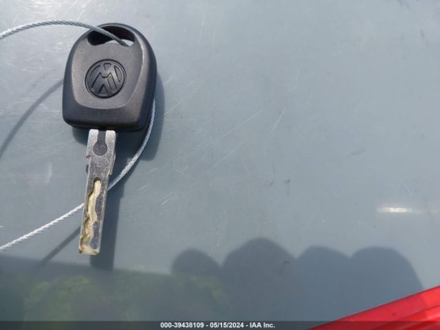 1VWAT7A39EC070483 Volkswagen Passat 1.8t Wolfsburg Edition
