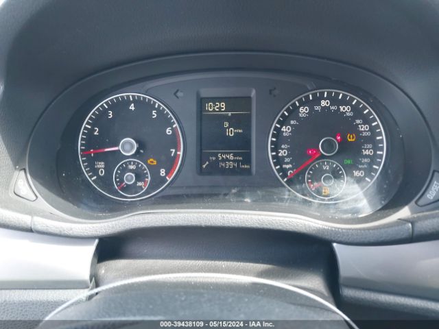 1VWAT7A39EC070483 Volkswagen Passat 1.8t Wolfsburg Edition