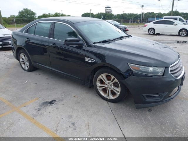 39438141 :رقم المزاد ، 1FAHP2E81FG129184 vin ، 2015 Ford Taurus Sel مزاد بيع