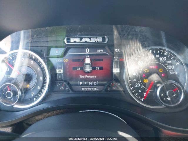 1C6RREJT3KN609566 RAM 1500 Laramie  4x2 5'7 Box