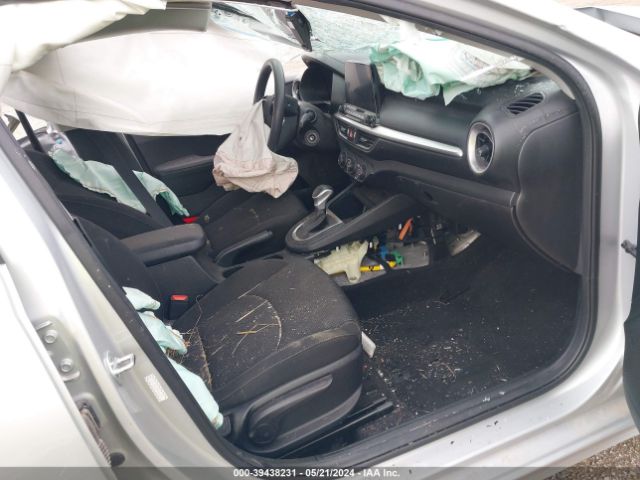 3KPF24AD0ME363330 KIA Forte Lxs