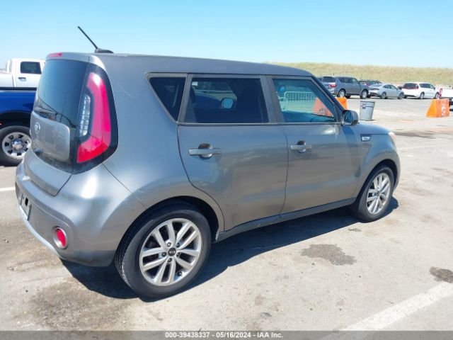 KNDJP3A55J7531585 KIA SOUL +
