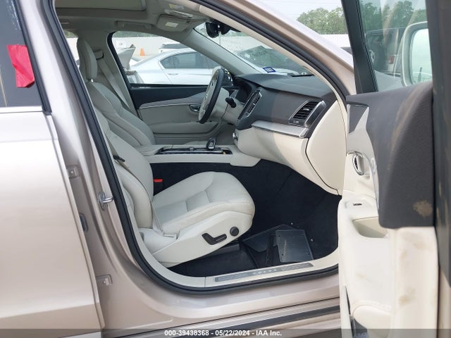 YV4L12PV3P1962883 Volvo Xc90 B5 Core