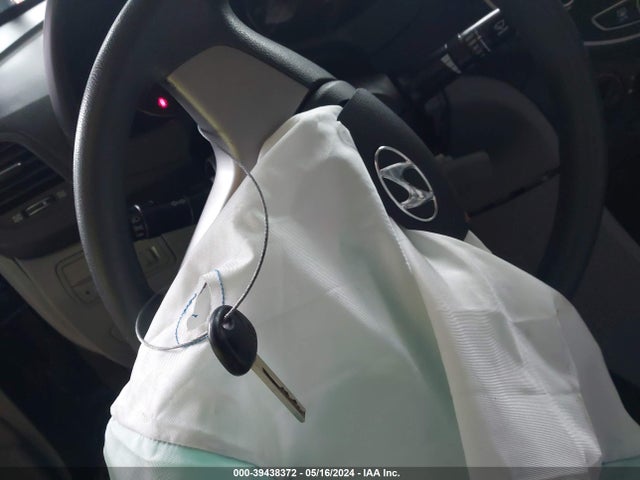 Hyundai ACCENT SE 2016 KMHCT4AE4GU081993 Image 11