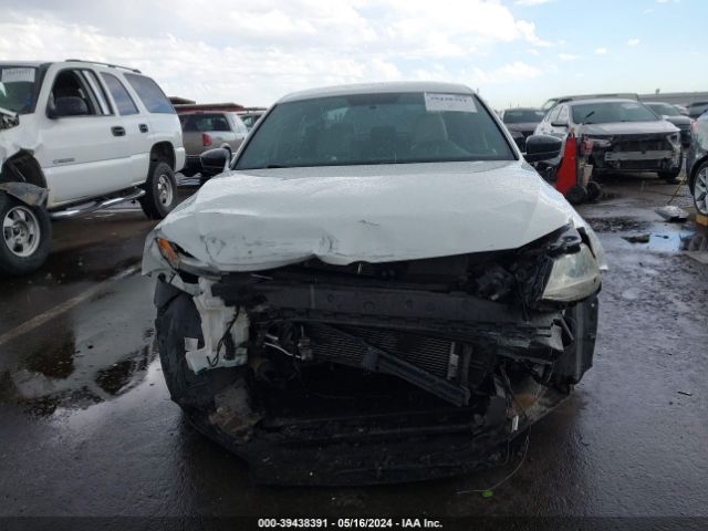 3VWD17AJ2GM408910 Volkswagen Jetta 1.8t Sport