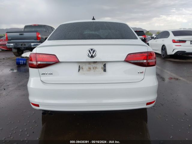 3VWD17AJ2GM408910 Volkswagen Jetta 1.8t Sport