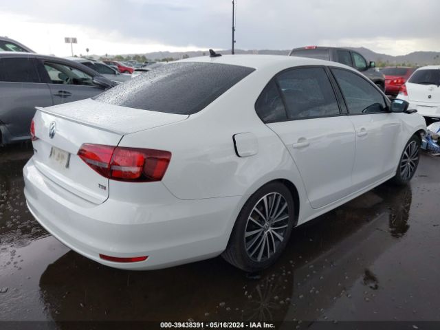 3VWD17AJ2GM408910 Volkswagen Jetta 1.8t Sport