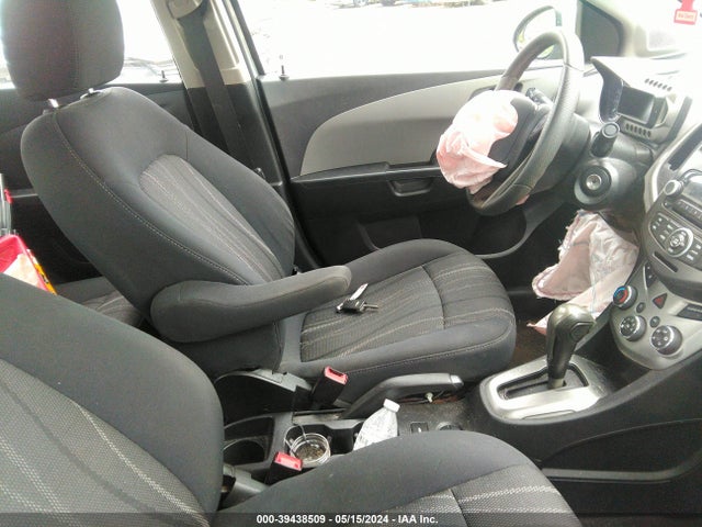 Chevrolet Sonic Lt Auto 2014 1G1JC5SG3E4221636 Image 5