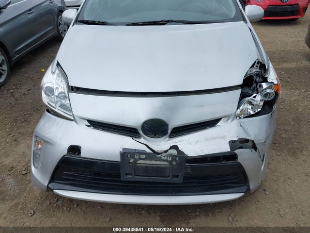 Toyota Prius Three 2014 JTDKN3DU1E1785865 Image 6