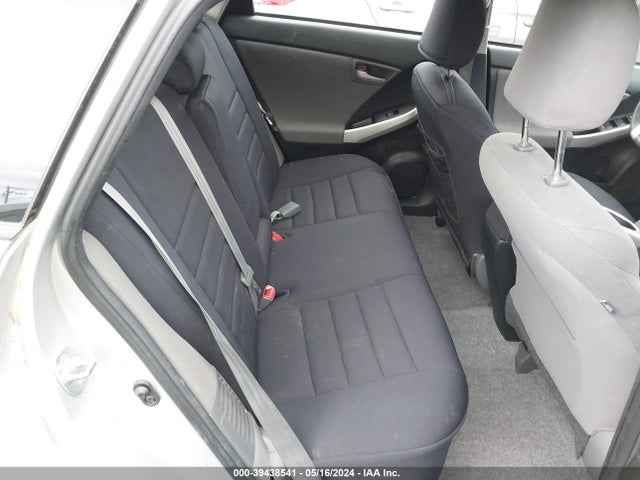Toyota Prius Three 2014 JTDKN3DU1E1785865 Image 8