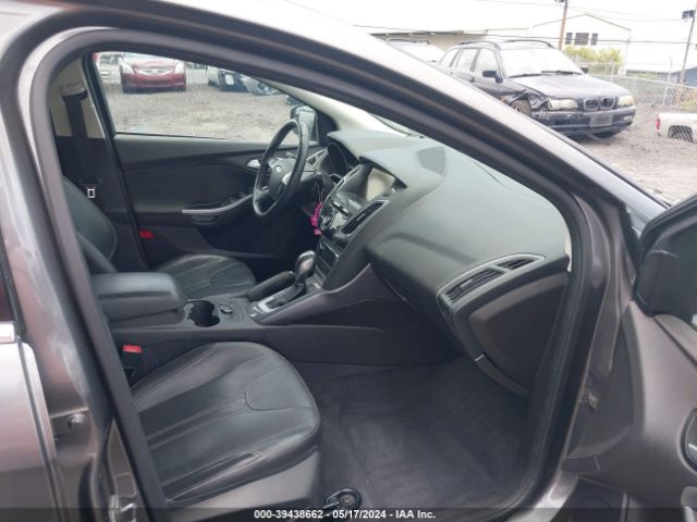 1FADP3N22EL447000 Ford Focus Titanium