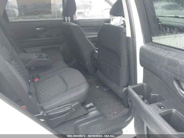 5N1DR3BA8NC237965 Nissan Pathfinder Sv 2wd