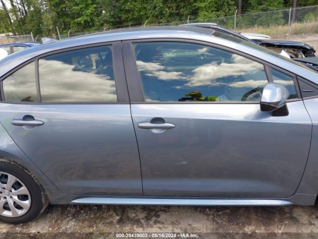 JTDEPMAE4N3027842 Toyota COROLLA LE