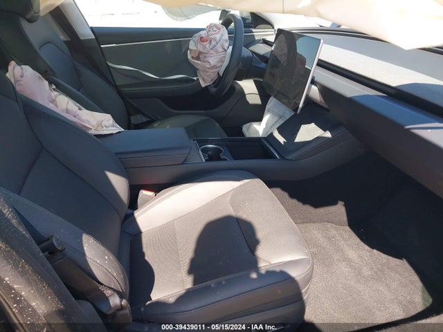 2024 TESLA MODEL 3 5YJ3E1EA0RF718104 Photo 4