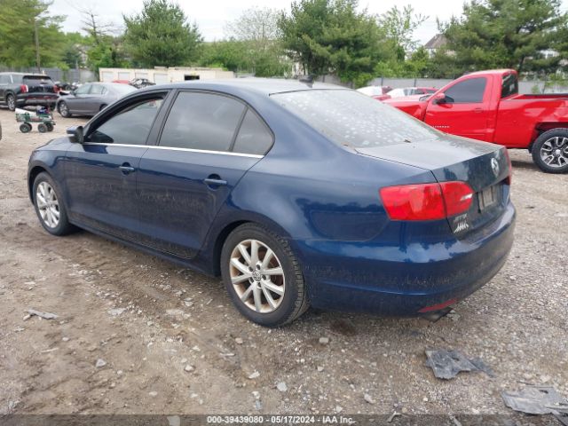 3VWD17AJ0EM384037 Volkswagen Jetta 1.8t Se
