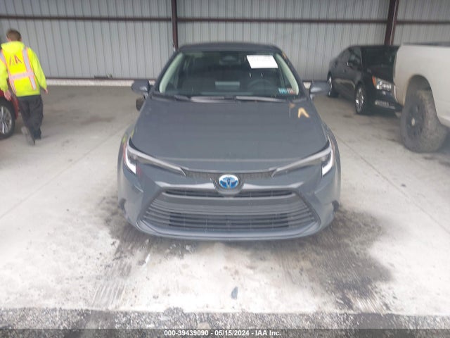 Toyota Corolla Hybrid Le 2024 JTDBDMHE4R3011499 Image 12