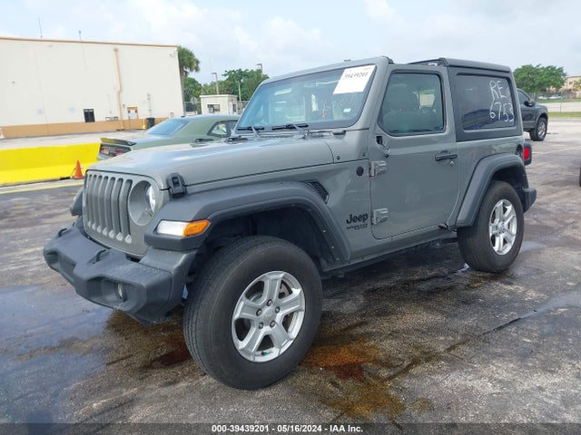 1C4GJXAN0MW756753 Jeep Wrangler Sport S 4x4