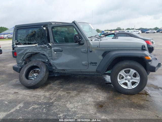 1C4GJXAN0MW756753 Jeep Wrangler Sport S 4x4