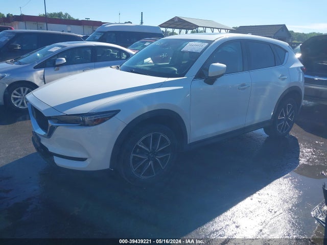 Mazda Cx-5 Grand Touring 2018 JM3KFBDM3J0415595 Image 2
