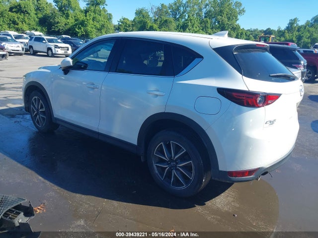 Mazda Cx-5 Grand Touring 2018 JM3KFBDM3J0415595 Image 3