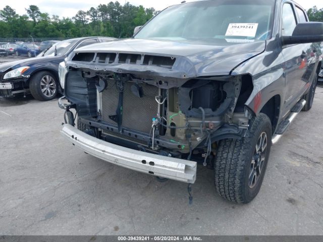 5TFDM5F13GX065123 Toyota Tundra Sr5 4.6l V8