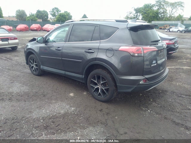 Toyota RAV4 SE 2017 2T3JFREV7HW666548 Image 3