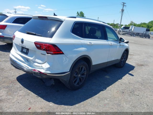 3VV2B7AX6NM027670 Volkswagen Tiguan 2.0t Se