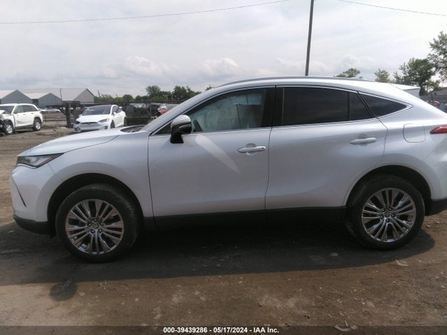 Toyota Venza Xle 2023 JTEAAAAH0PJ122269 Image 14