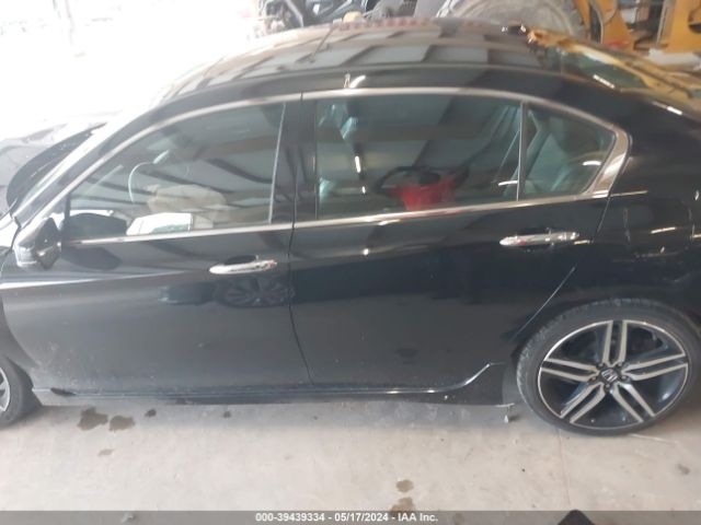 1HGCR3F97GA011853 Honda Accord Touring
