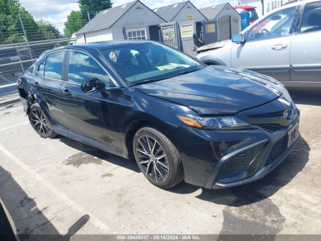 4T1G11AK9NU697908 Toyota CAMRY SE