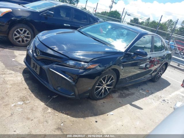 4T1G11AK9NU697908 Toyota CAMRY SE