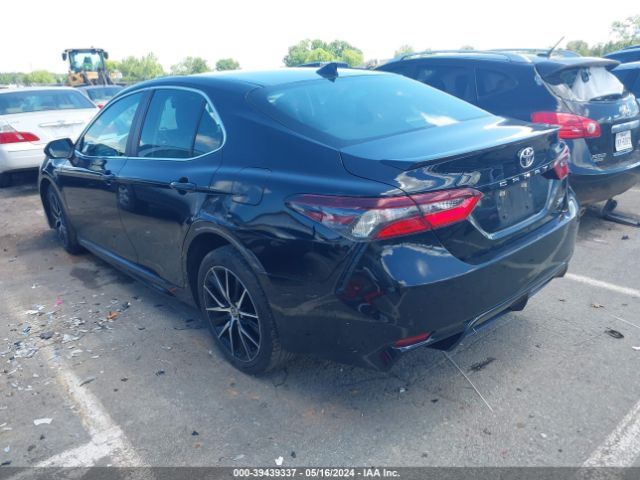 4T1G11AK9NU697908 Toyota CAMRY SE