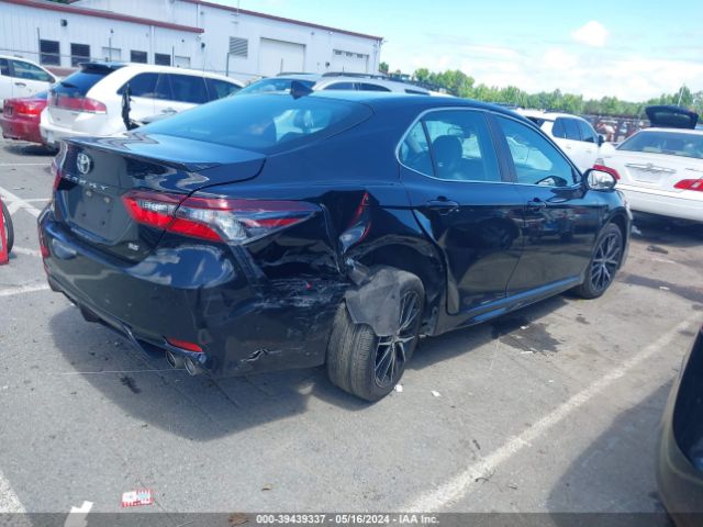 4T1G11AK9NU697908 Toyota CAMRY SE